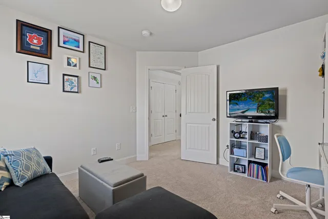 $322,000 | 412 Kindletree Way, Simpsonville, SC 29680