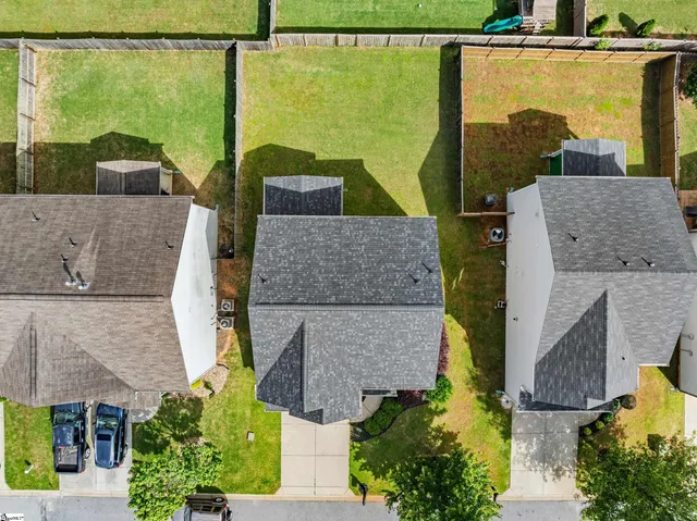 $322,000 | 412 Kindletree Way, Simpsonville, SC 29680