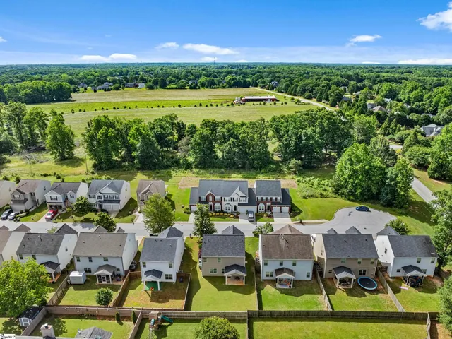 $322,000 | 412 Kindletree Way, Simpsonville, SC 29680