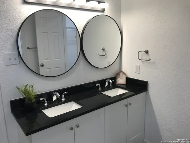 $259,000 | 0 Cr 1643 Clearview Drive, Moore, TX 78057