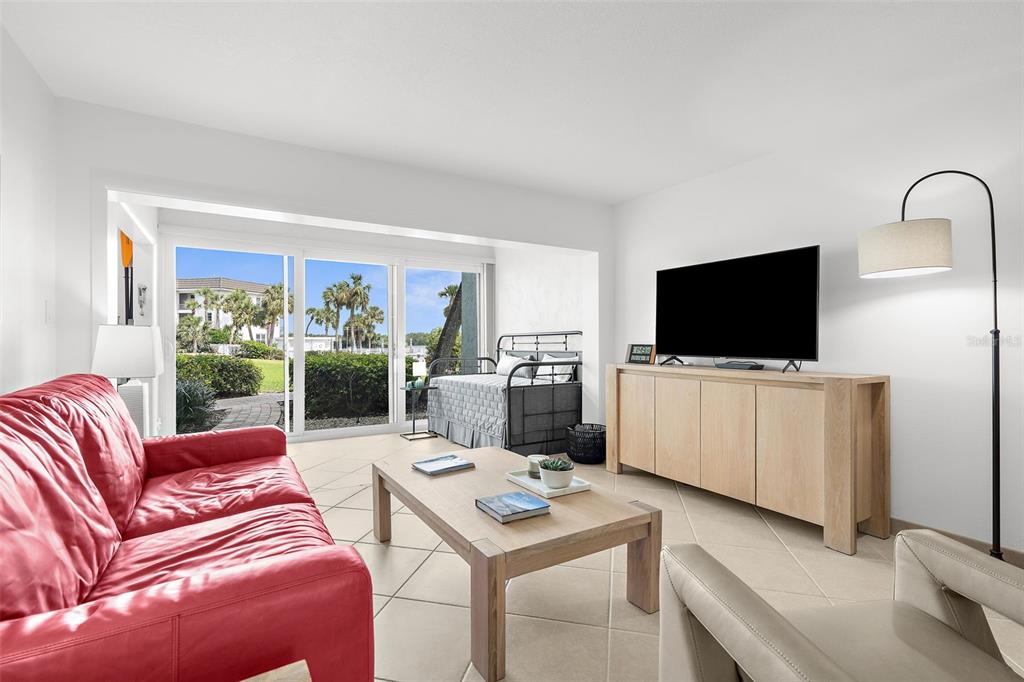 600 Sutton Place, Unit 101B Longboat Key, FL 34228 - Photo 7 of 53 Gallery Image 7