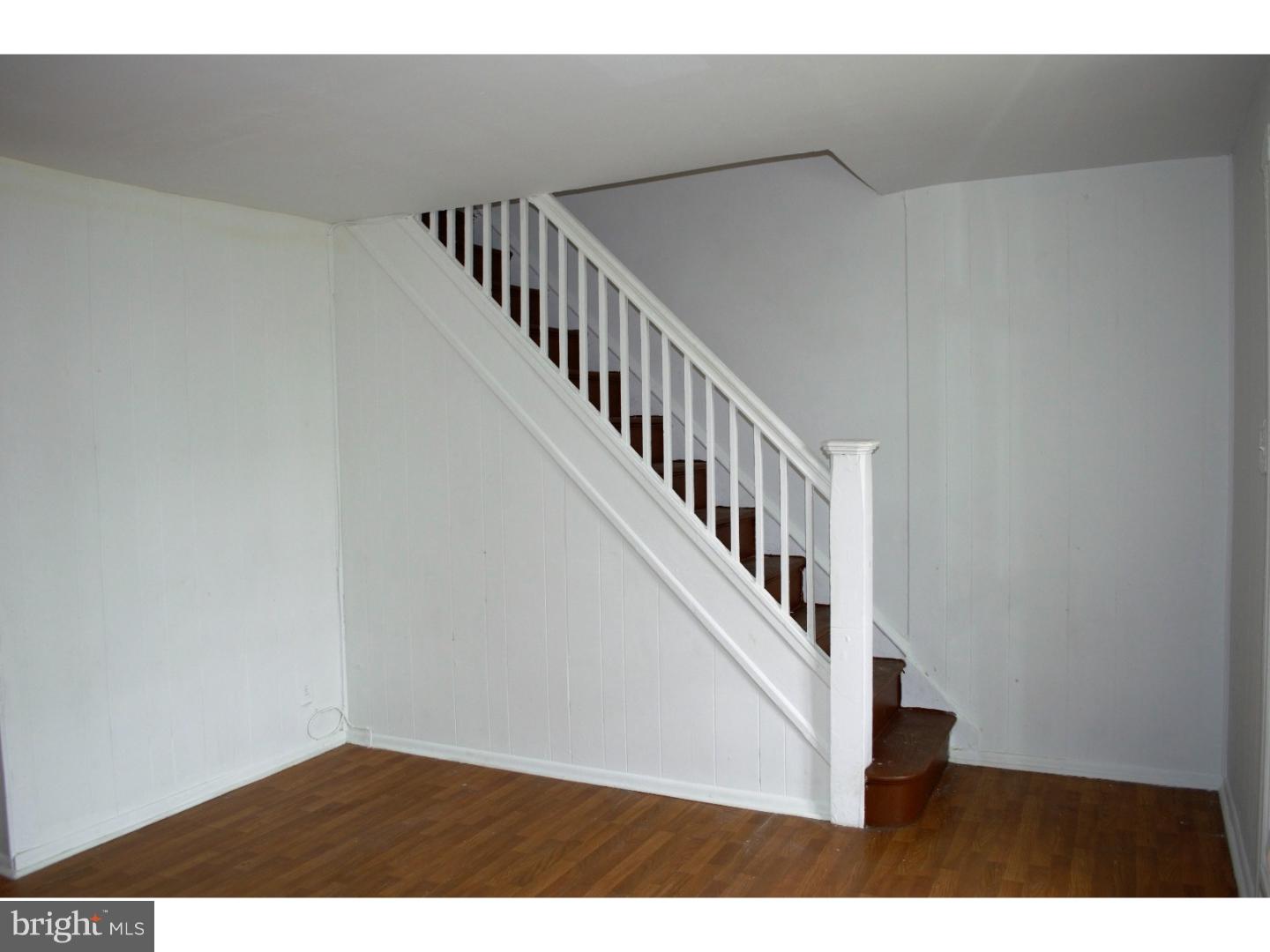 535 Hampden Road Upper Darby, PA 19082 - Photo 3 of 14
