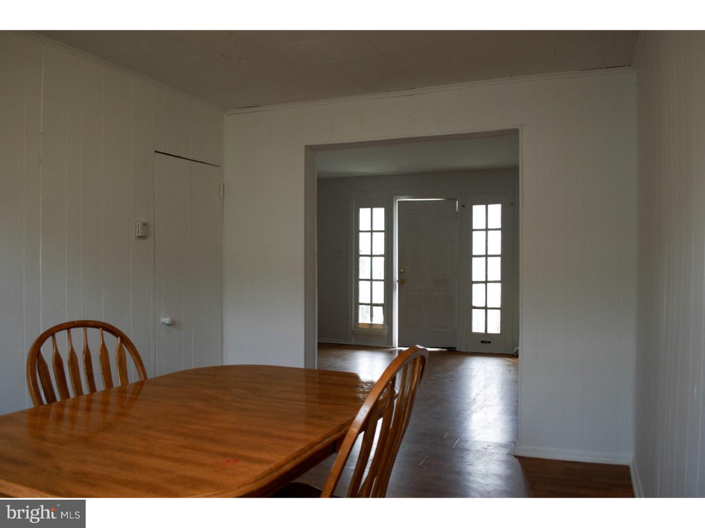 535 Hampden Road Upper Darby, PA 19082 - Photo 6 of 14