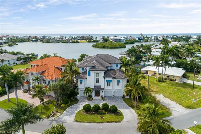 a view of a swimming pool with a garden