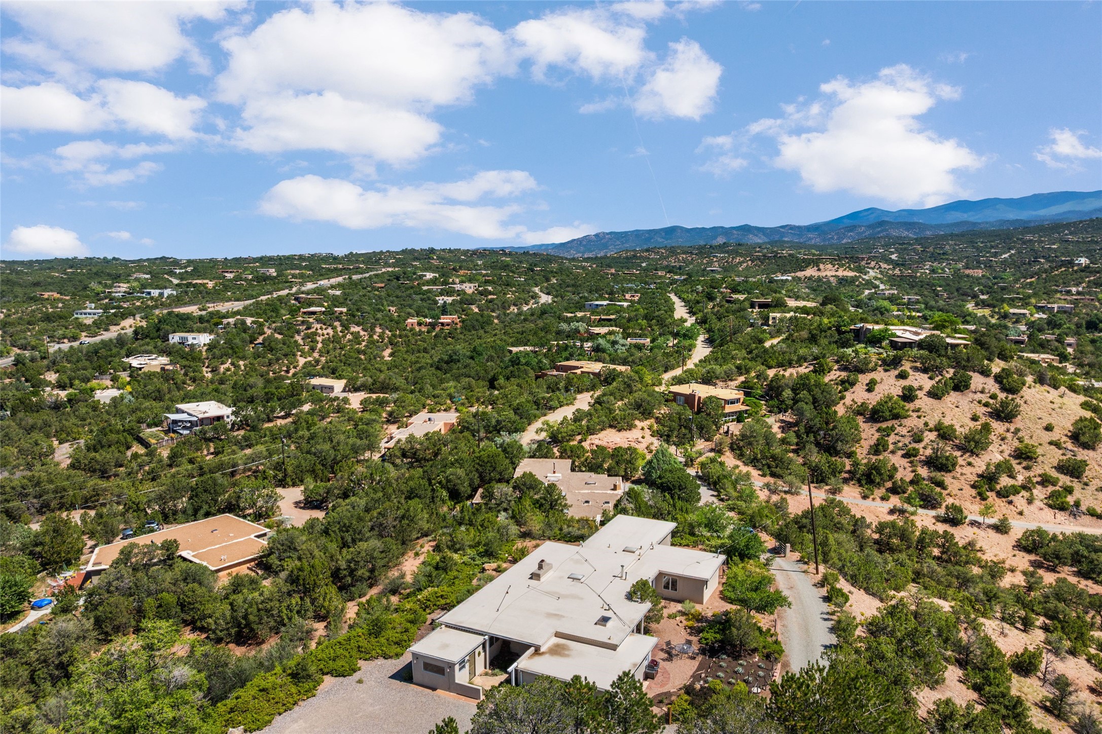 933 Stagecoach Road Santa Fe, NM 87501 - Photo 3 of 39 Views to the North
