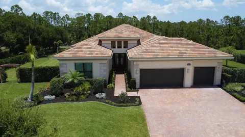 $1,295,000 | 5781 Southwest Star Apple Street, Palm City, FL 34990