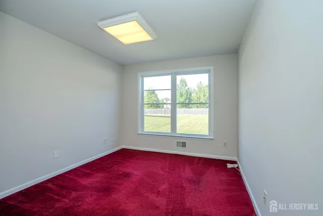 $3,950 | 27 Samantha Drive, Monroe Township, NJ 08831