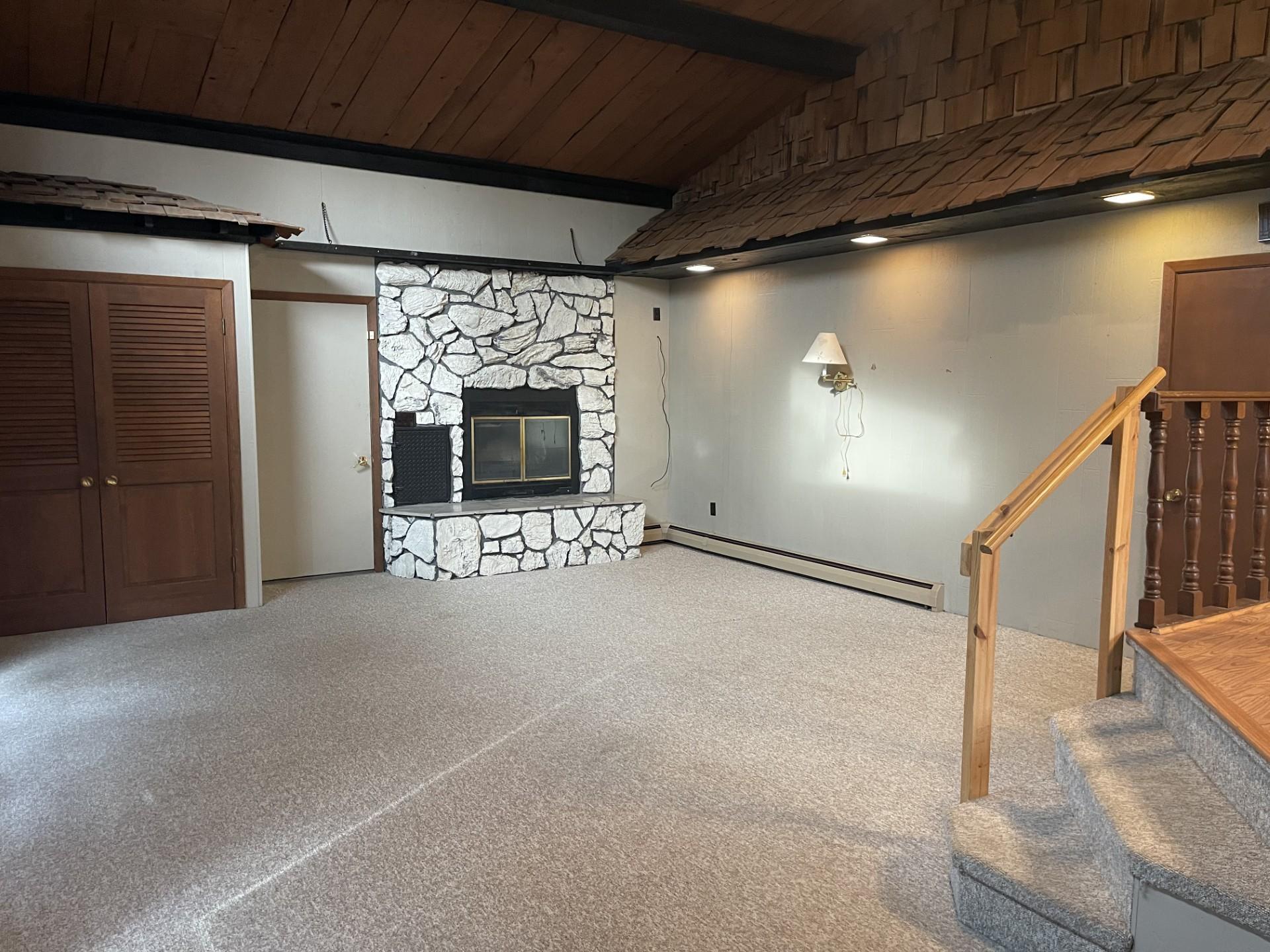 136 North Street Tracy, MN 56175 - Photo 3 of 28