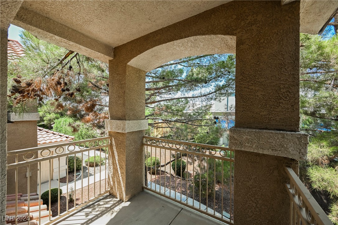 8555 West Russell Road, Unit 2029 Las Vegas, NV 89113 - Photo 8 of 19 Gallery Image 8