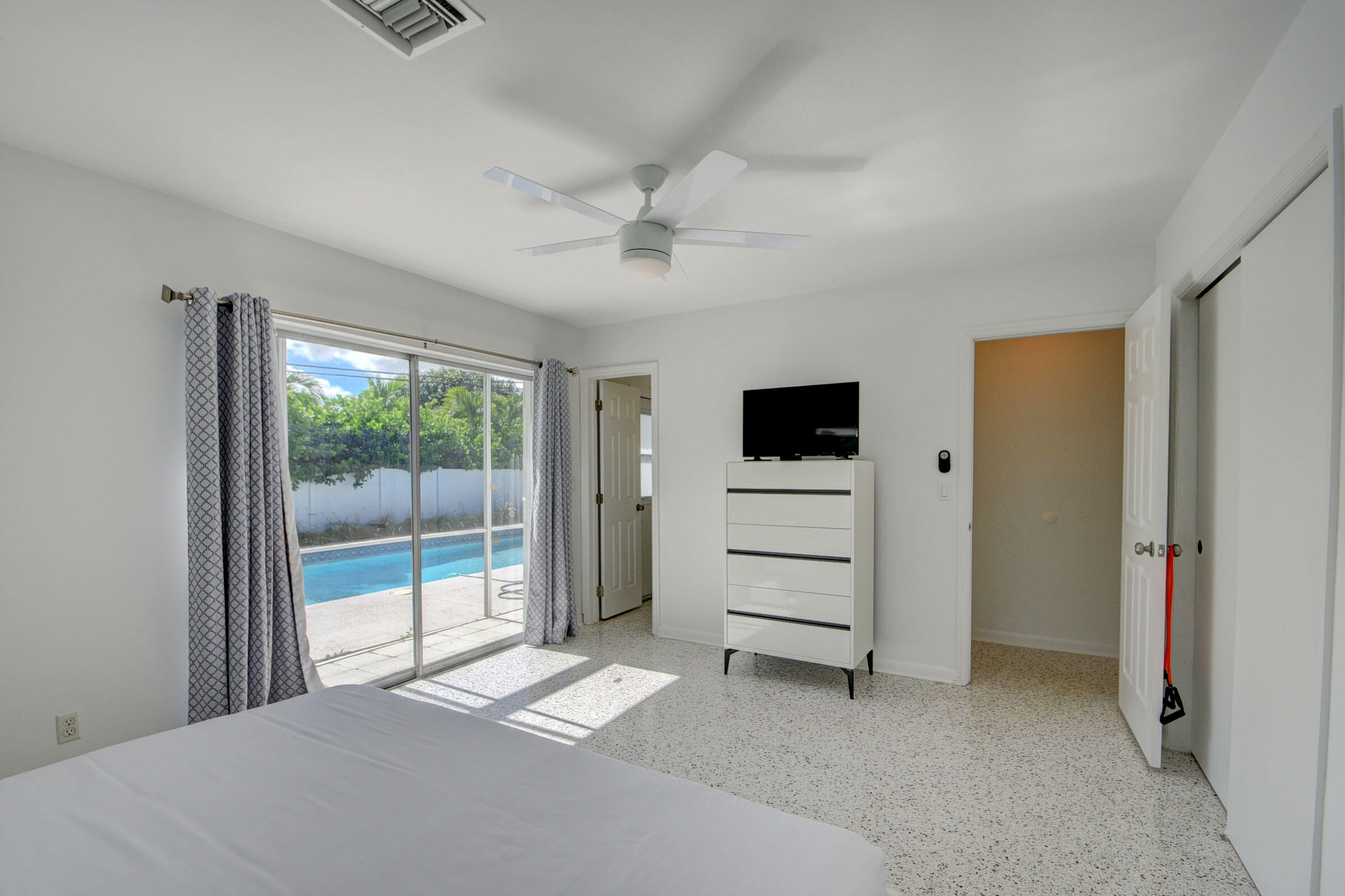 1171 Bimini Lane Singer Island, FL 33404 - Photo 41 of 61 20_house (20)