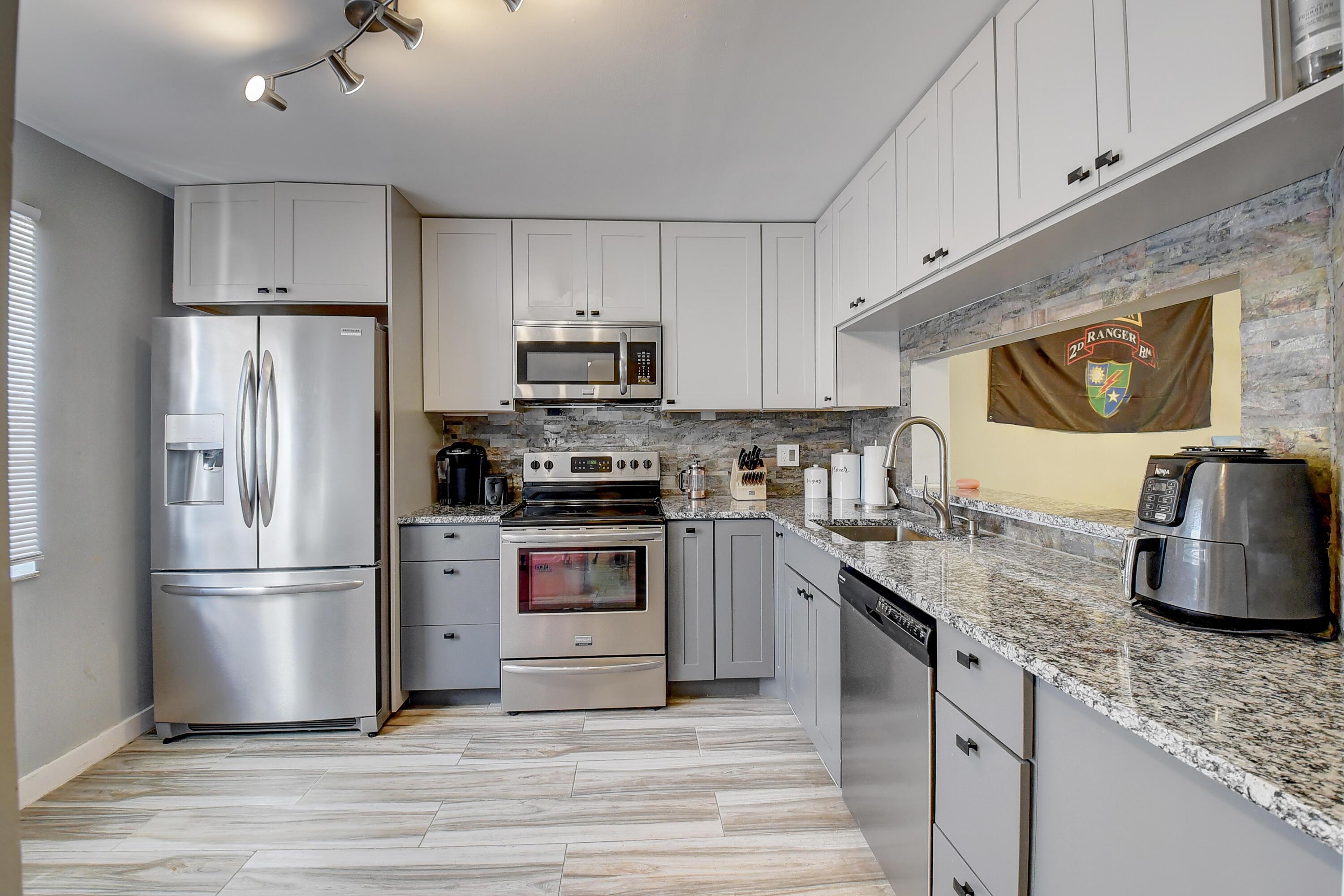 6427 Boca Circle Boca Raton, FL 33433 - Photo 15 of 23 14_dsc_4922_3_4_5_6