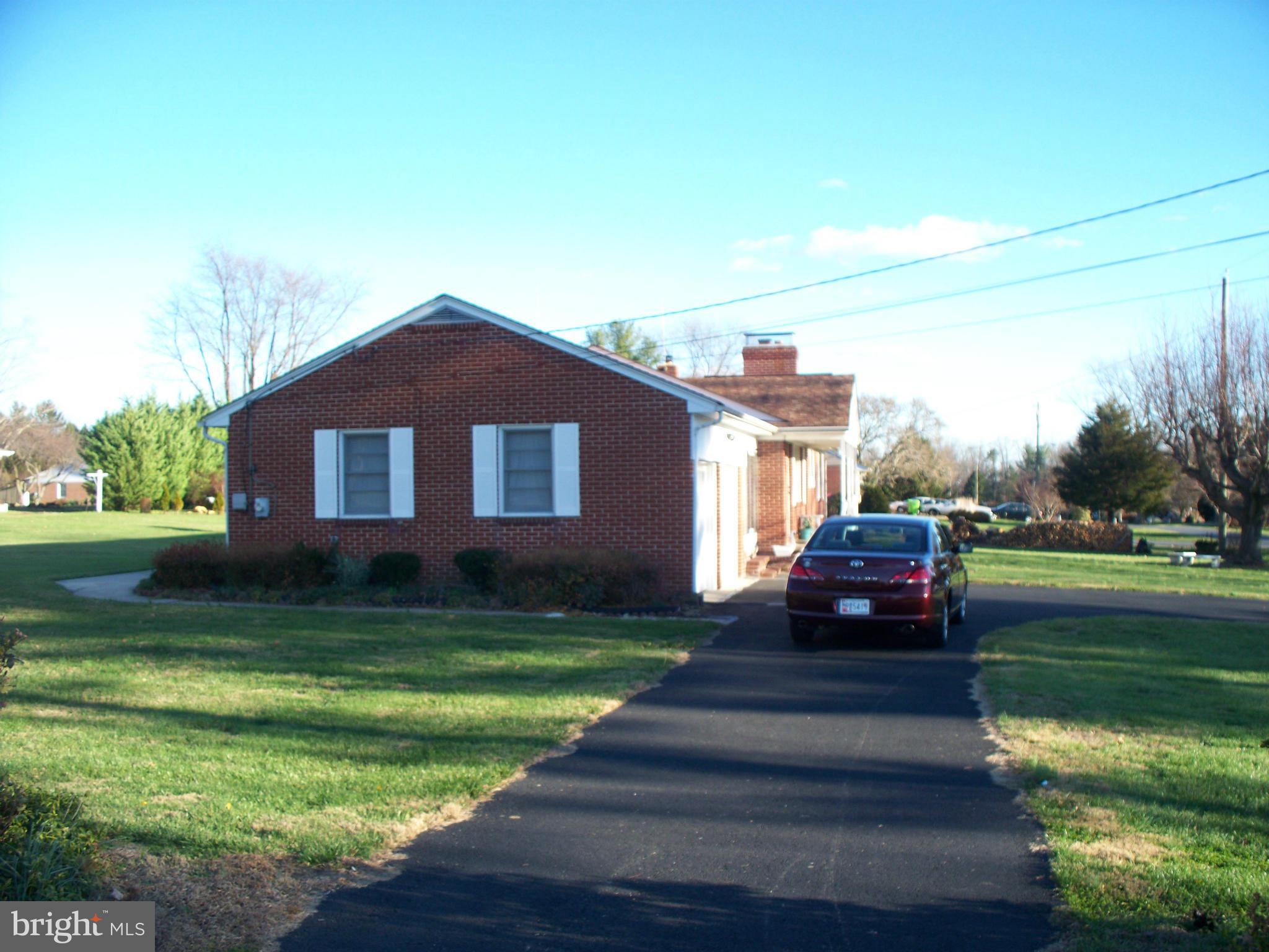 2117 Robertson Road Bel Air, MD 21015 - Photo 7 of 27 Side View and Driveway