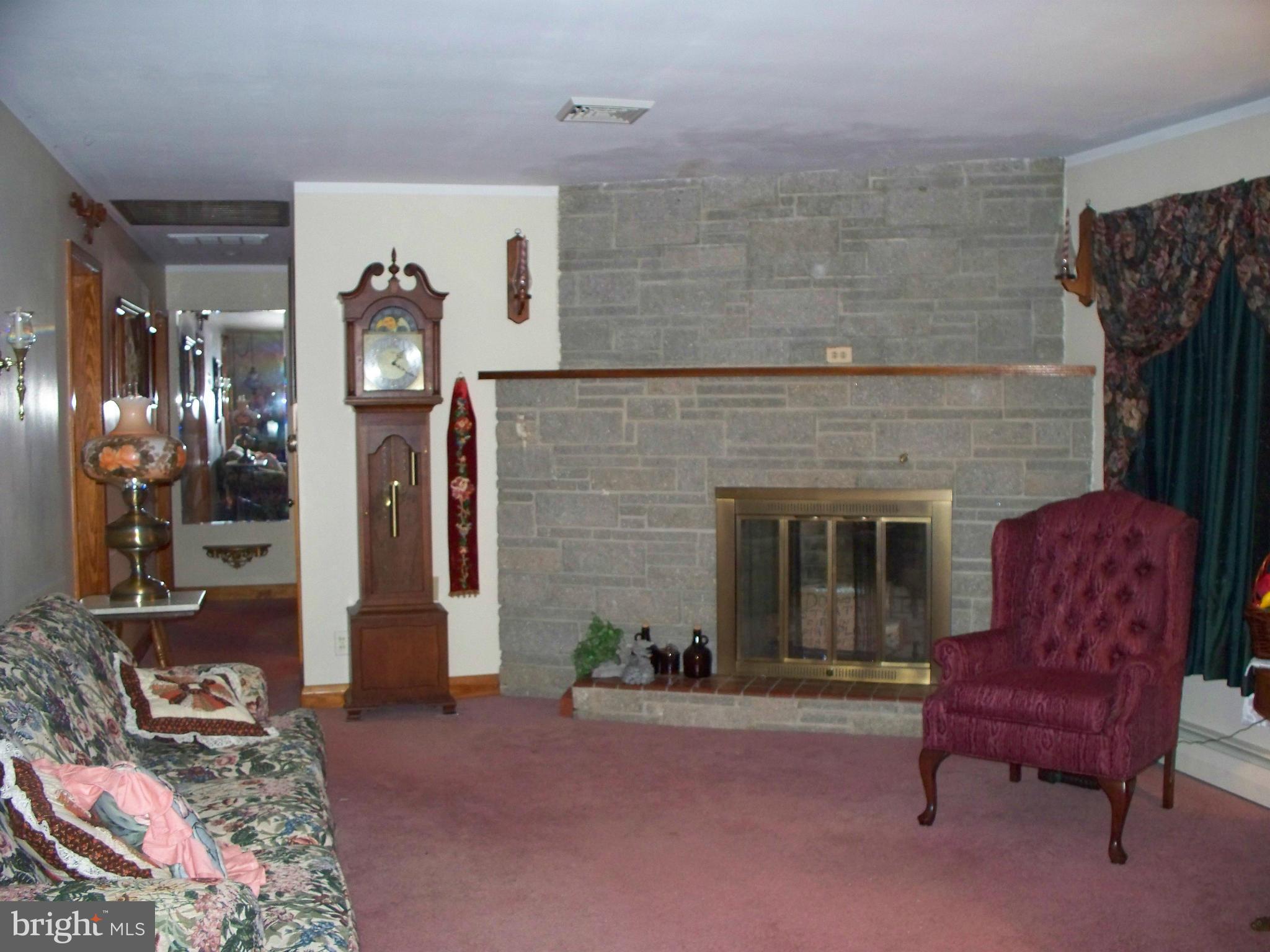 2117 Robertson Road Bel Air, MD 21015 - Photo 8 of 27 Living Room