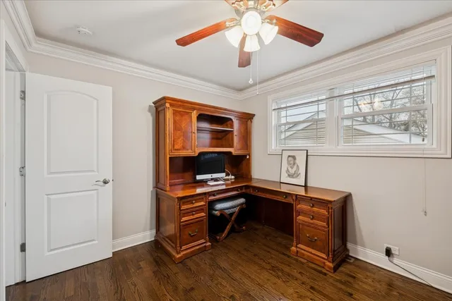 $535,000 | 241 Glendale Road, Glenview, IL 60025