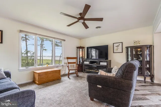 $1,049,000 | 21 Hunt Club Road, Lewes, DE 19958