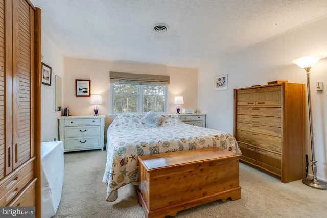 $1,049,000 | 21 Hunt Club Road, Lewes, DE 19958