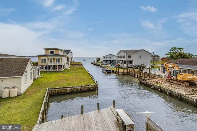 $1,049,000 | 21 Hunt Club Road, Lewes, DE 19958