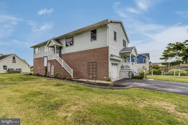 $1,049,000 | 21 Hunt Club Road, Lewes, DE 19958