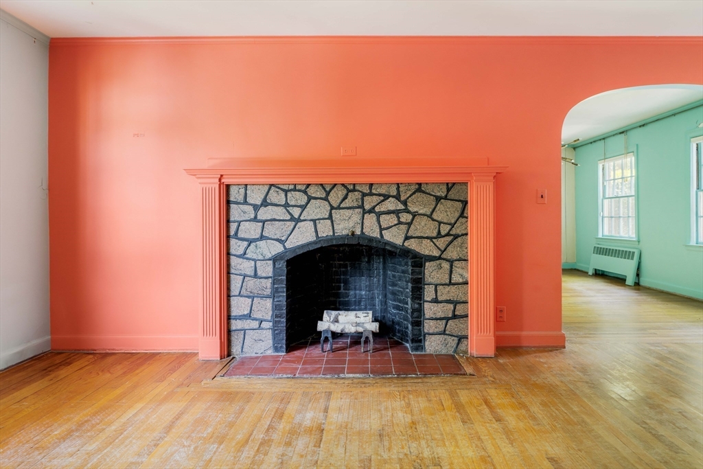77 Jordan Road Brookline, MA 02446 - Photo 6 of 29