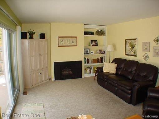 24277 Kings Pointe Novi, MI 48375 - Photo 11 of 24 family room view