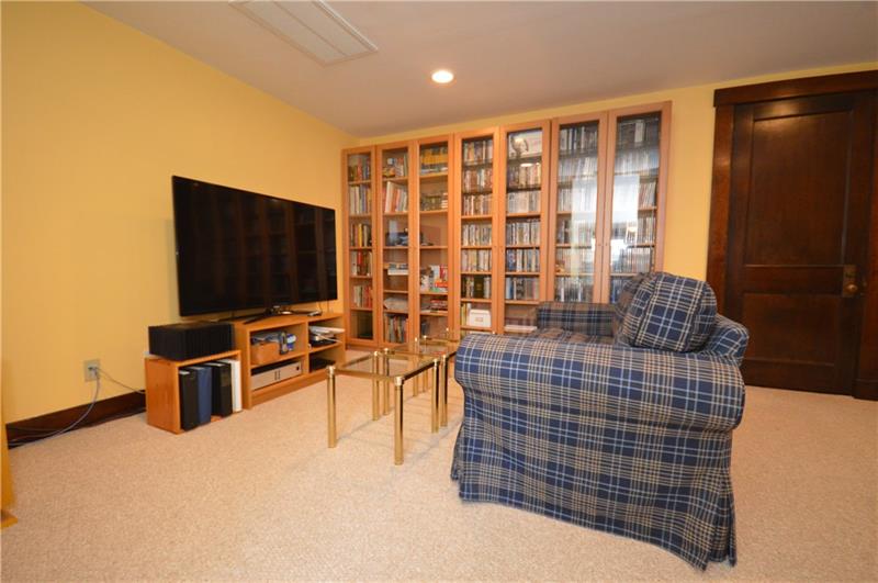 1710 Renton Avenue Pittsburgh, PA 15229 - Photo 22 of 24 another view of third floor, bookshelves included