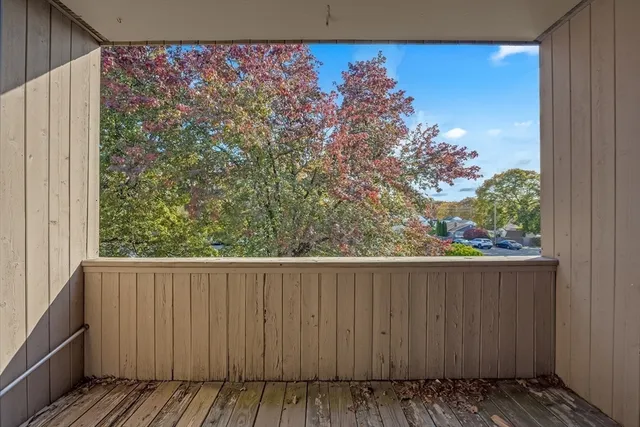 $270,000 | 42 Shrewsbury Green Drive, Unit I, Shrewsbury, MA 01545