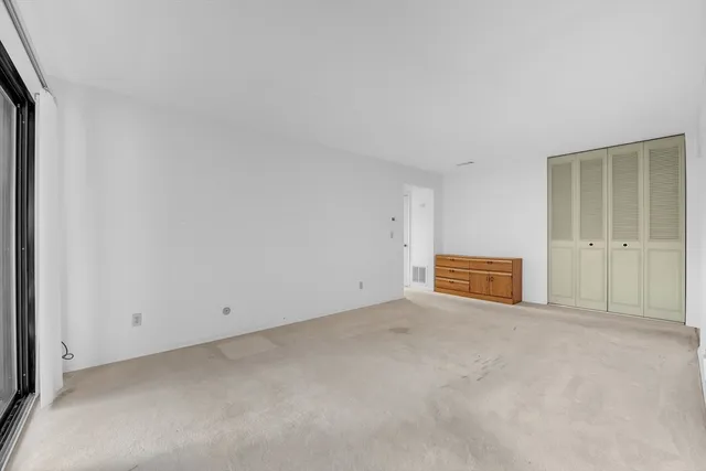 $270,000 | 42 Shrewsbury Green Drive, Unit I, Shrewsbury, MA 01545