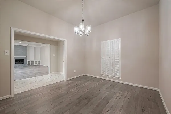 $2,395 | 10811 Villa Lea Lane, Houston, TX 77071