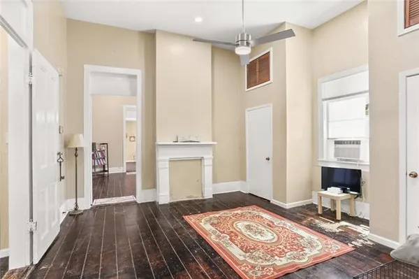 $199,999 | 920 North Prieur Street, New Orleans, LA 70116