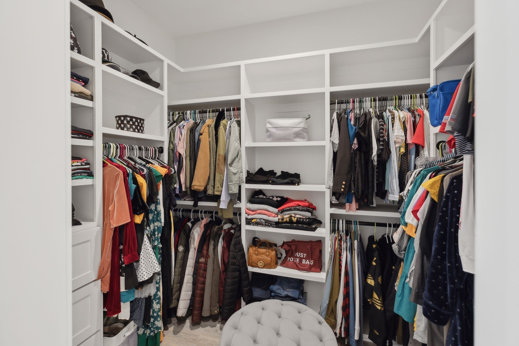 2648 Wilson Overall Road Murfreesboro, TN 37127 - Photo 33 of 92 a view of walk in closet with clothes