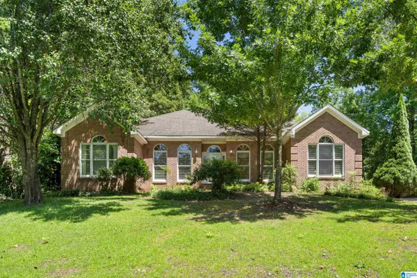 $284,900 | 939 Parkhill Drive, Tuscaloosa, AL 35404