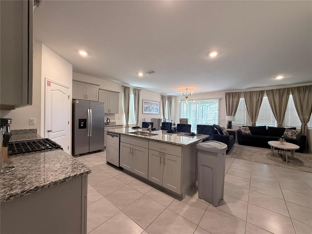 7523 Oakmoss Loop Davenport, FL 33837 - Photo 6 of 73