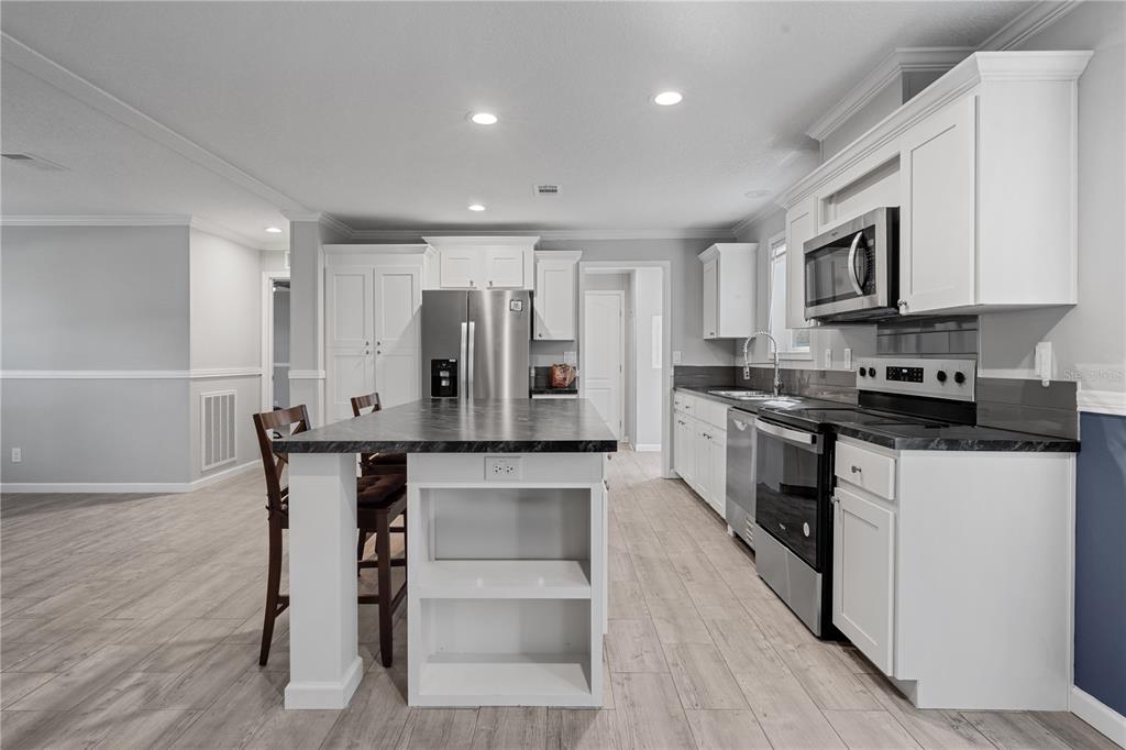 7990 Northeast 121 Street Bronson, FL 32621 - Photo 17 of 34