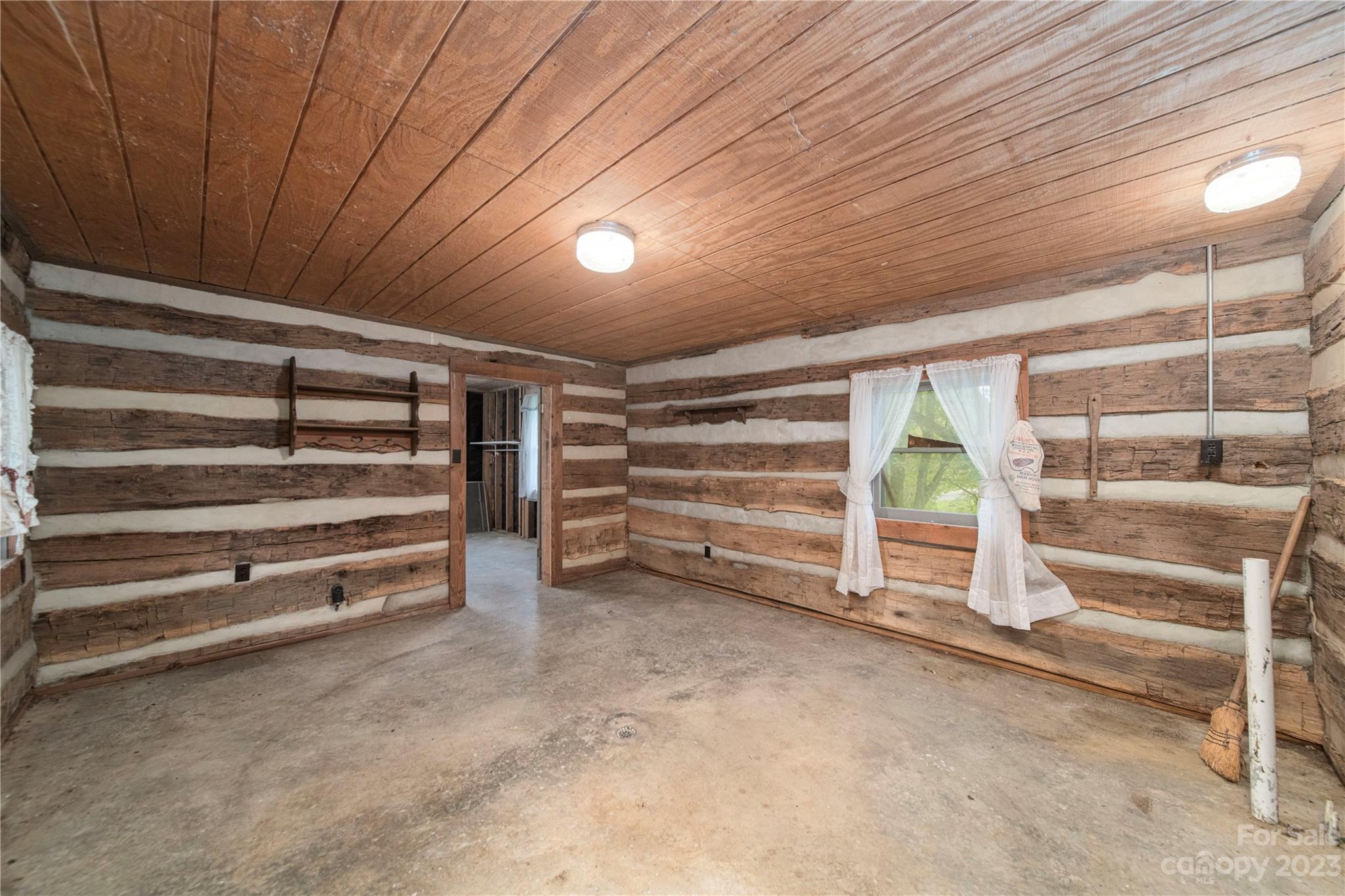 3980 Woodleaf Road Salisbury, NC 28147 - Photo 28 of 34 a view of room with furniture