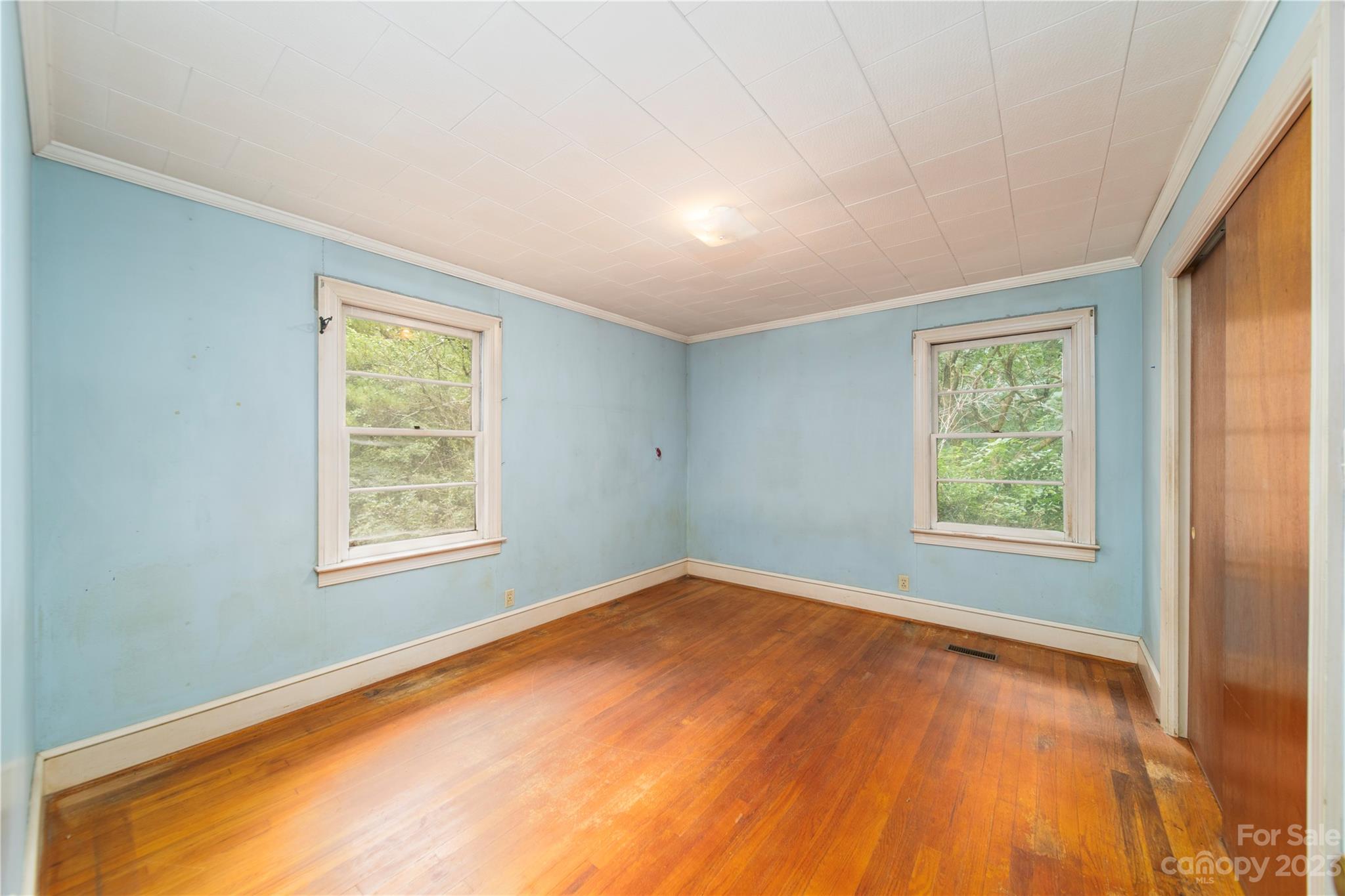 3980 Woodleaf Road Salisbury, NC 28147 - Photo 8 of 34 a view of an empty room with a window