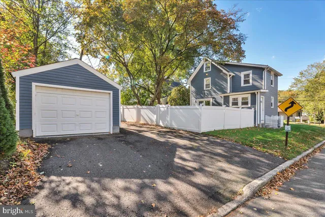 a picture of a bench in front of a cabinet
