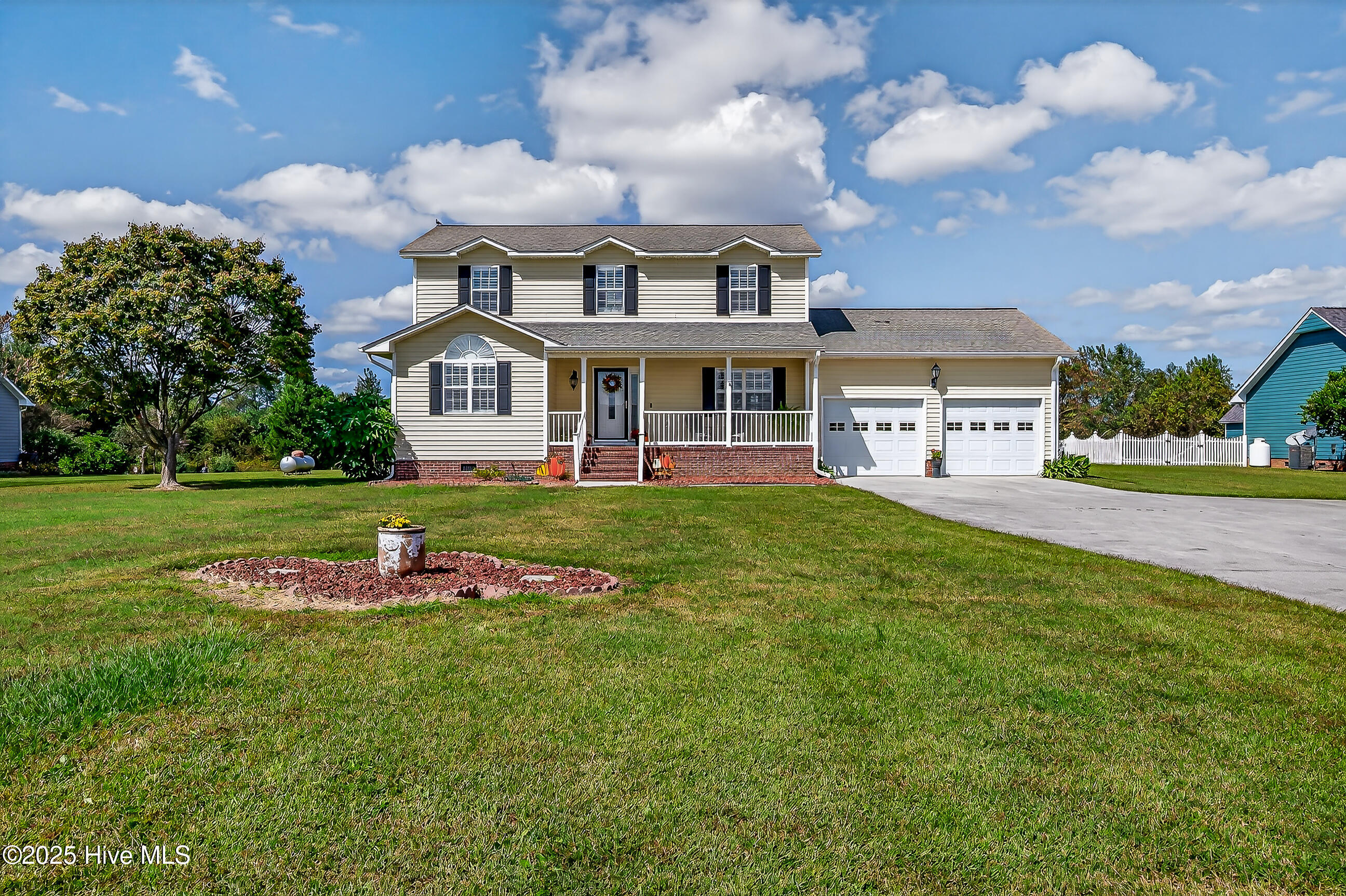 325 Francktown Road Richlands, NC 28574 - Photo 1 of 48 01