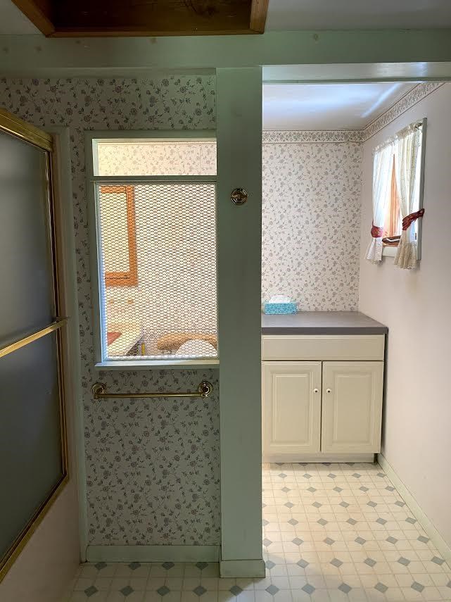 6704 Hoadley Road Benzonia, MI 49616 - Photo 6 of 6 1888549-5.JPG