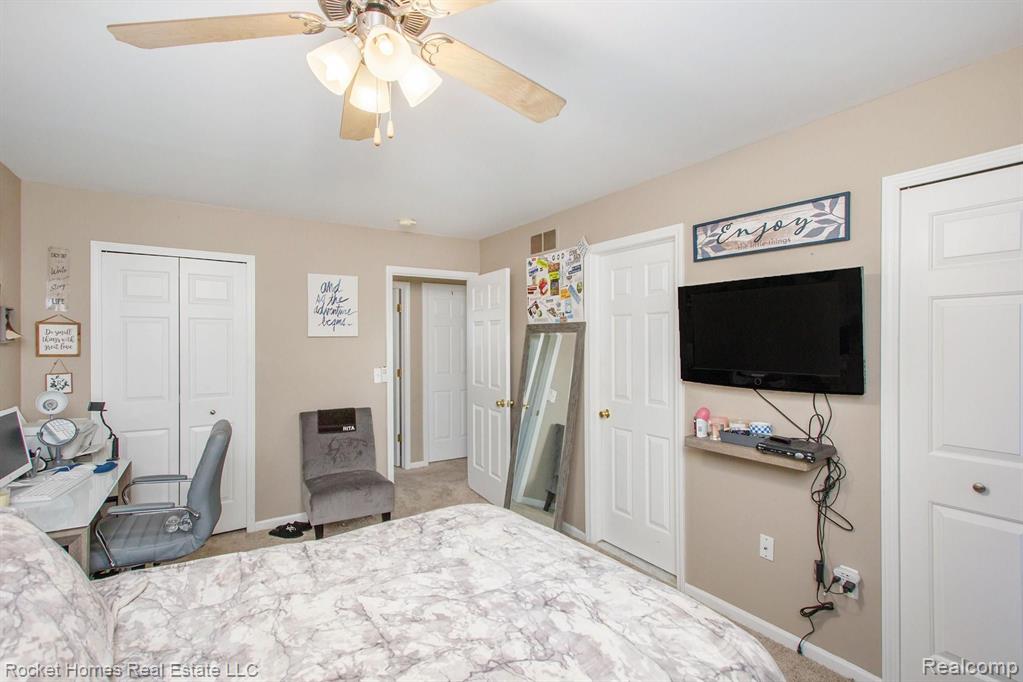 21630 Rosedale Street St. Clair Shores, MI 48080 - Photo 18 of 28
