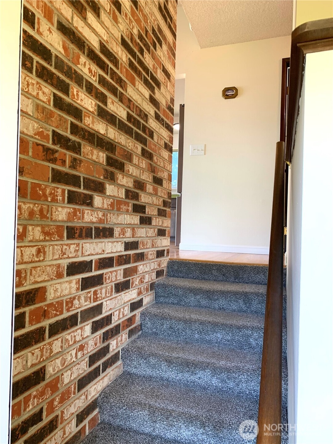 29818 4th Avenue Southwest Federal Way, WA 98023 - Photo 6 of 40 a view of a bathroom with a bathtub
