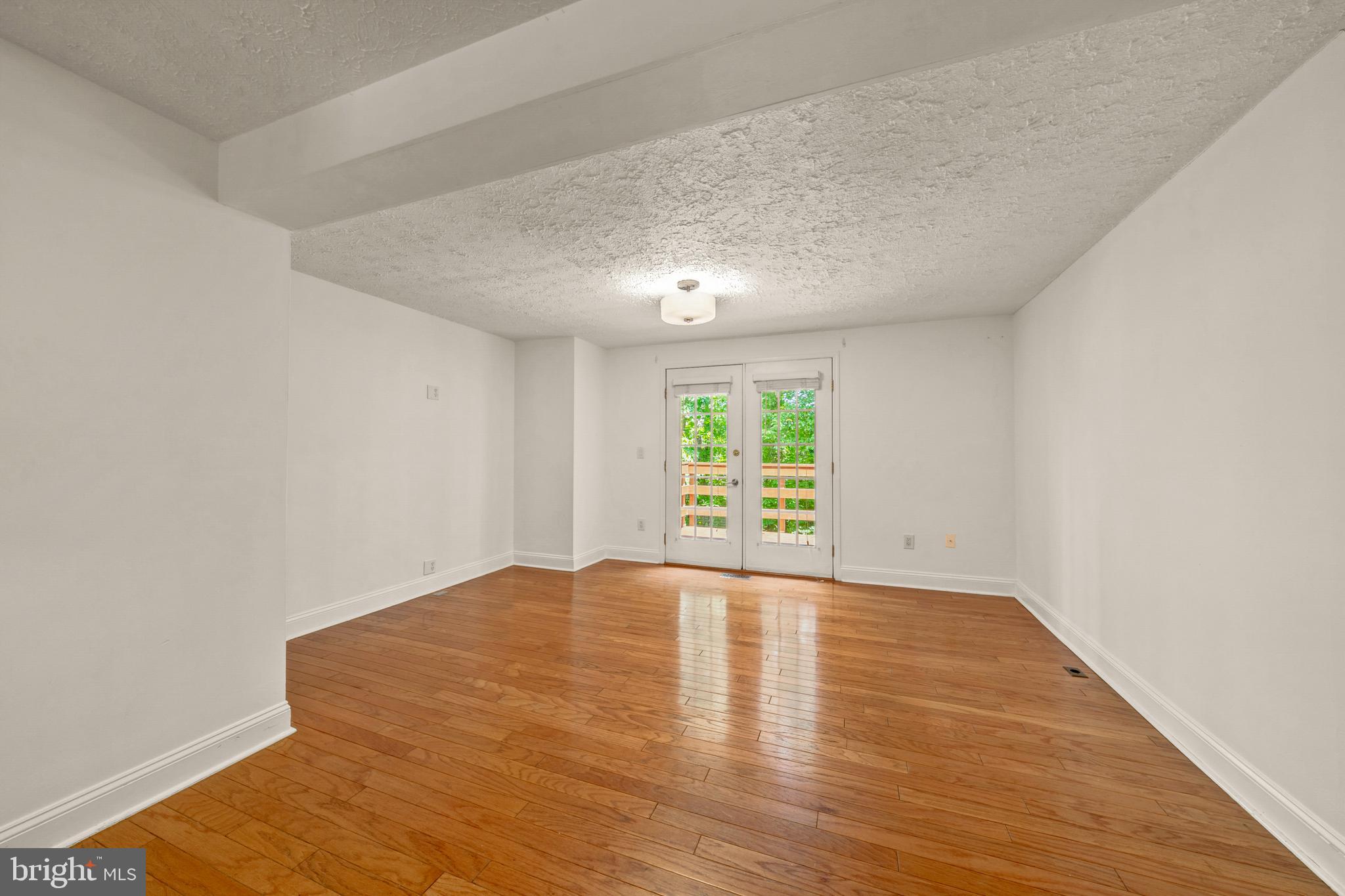 1931 Belmont Ridge Court Reston, VA 20191 - Photo 4 of 32