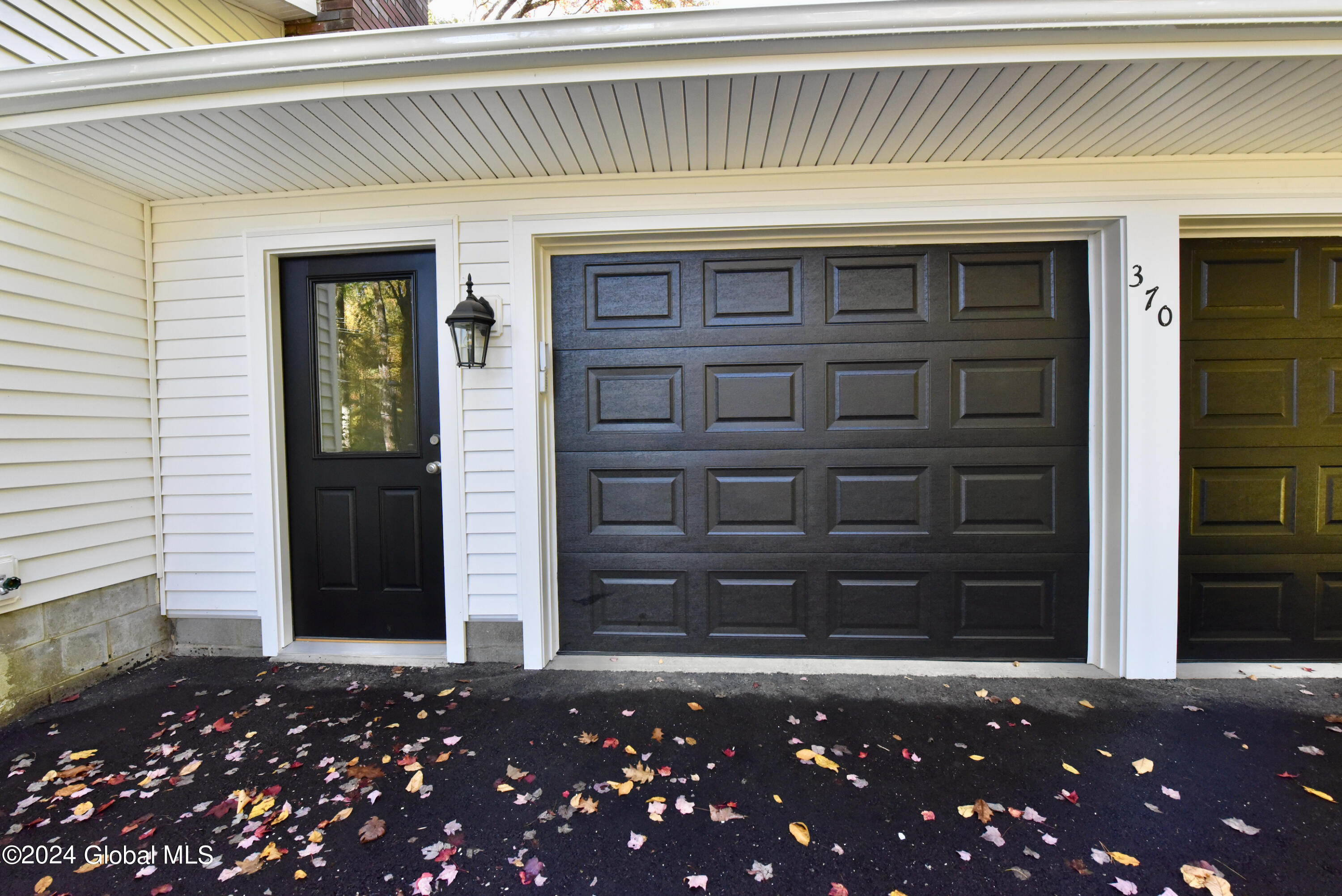 370 Leroux Road Middle Grove, NY 12850 - Photo 16 of 73 14