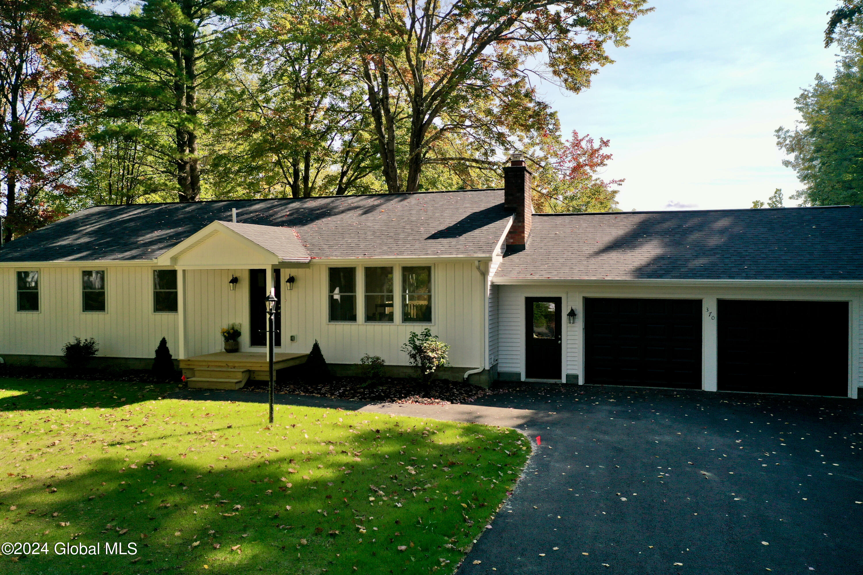 370 Leroux Road Middle Grove, NY 12850 - Photo 3 of 73 2