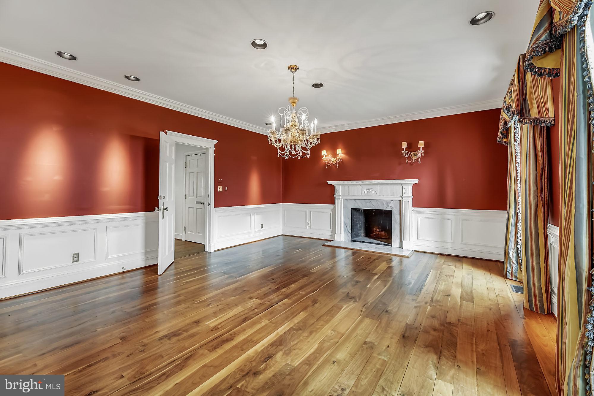 13224 Longnecker Road Glyndon, MD 21136 - Photo 32 of 58 Grand dining room
