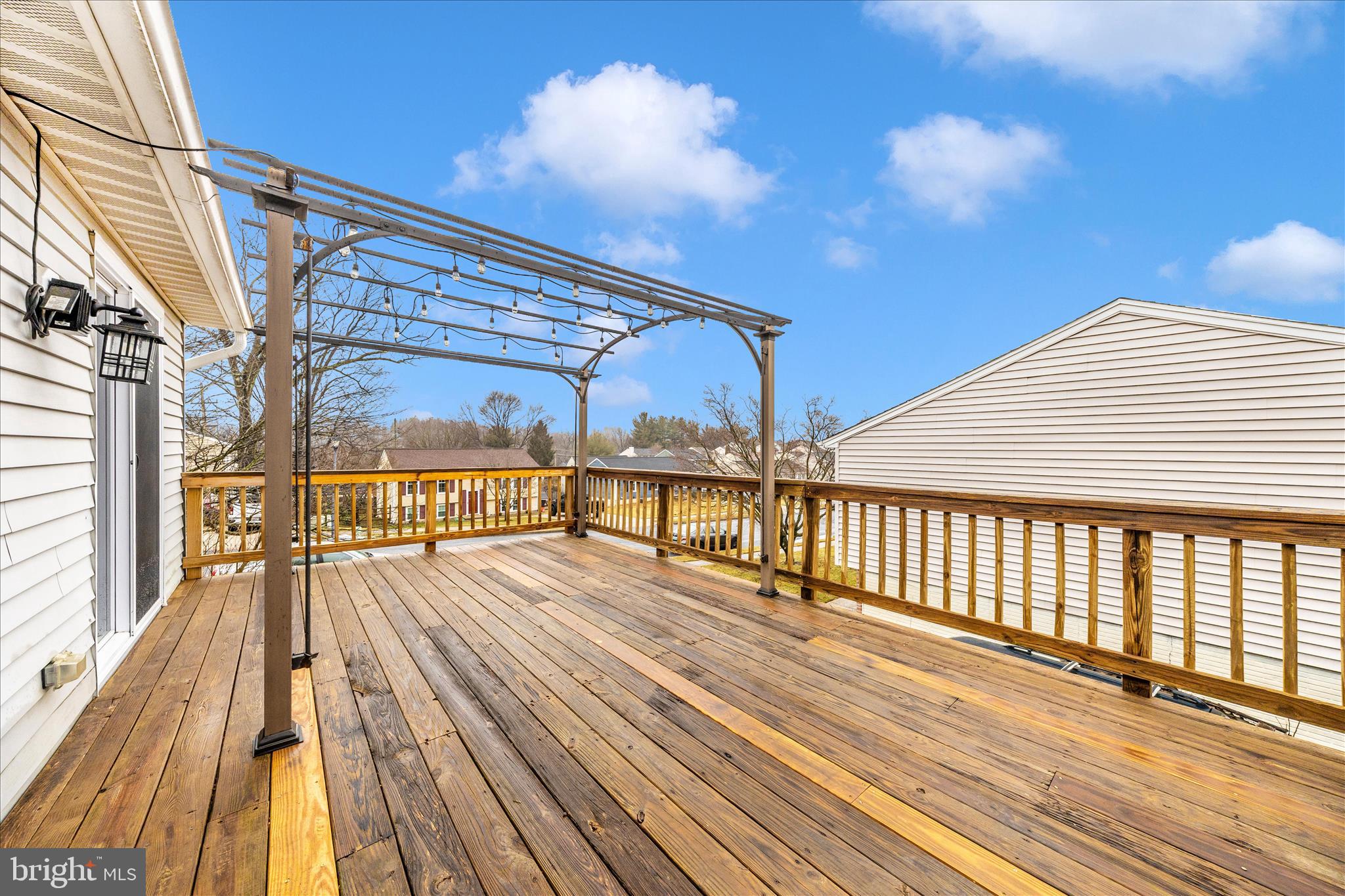 3 Contour Road Mount Airy, MD 21771 - Photo 51 of 54 a view of balcony with wooden floor