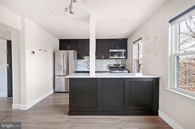 $342,000 | 1503 Belle View Boulevard, Unit C2, Alexandria, VA 22307