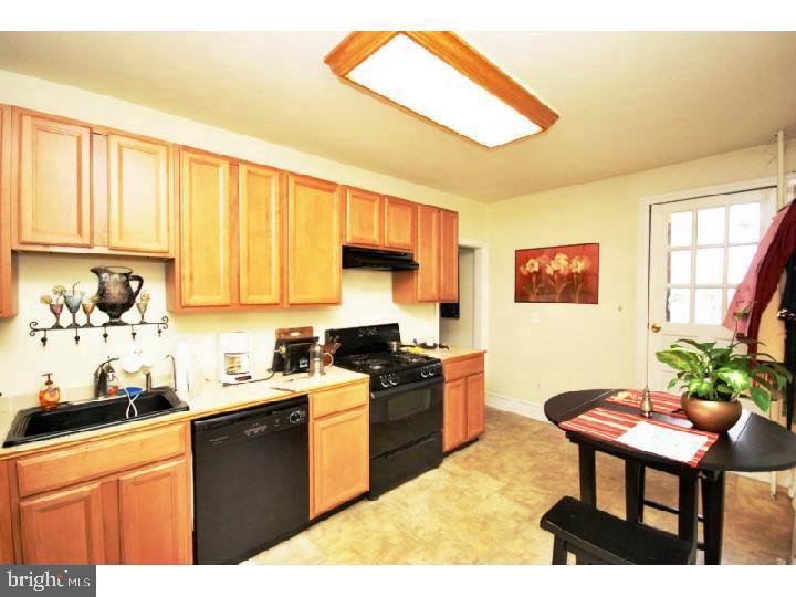 4124 Manayunk Avenue, Unit 2 Philadelphia, PA 19128 - Photo 1 of 10