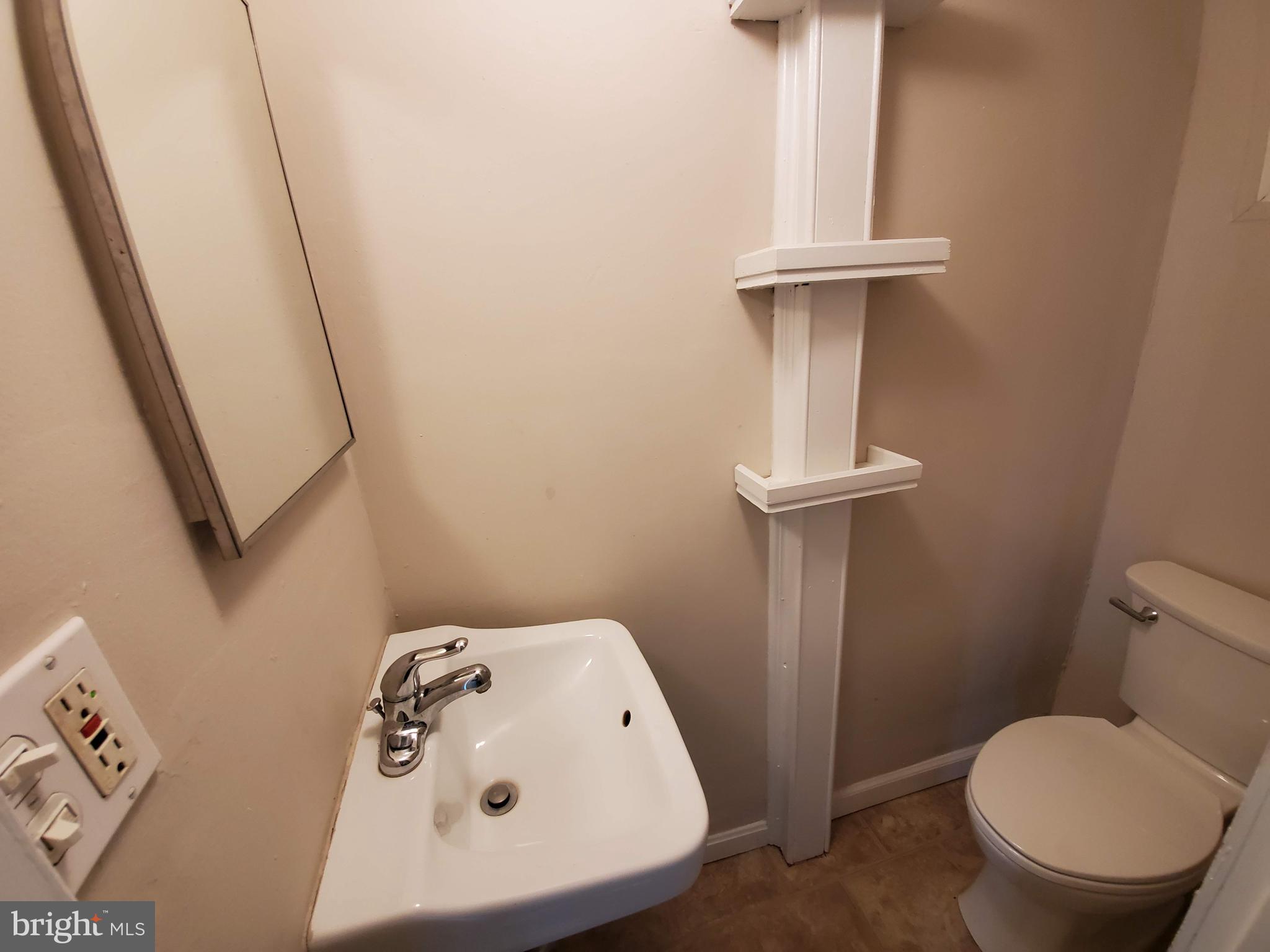 4124 Manayunk Avenue, Unit 2 Philadelphia, PA 19128 - Photo 7 of 10