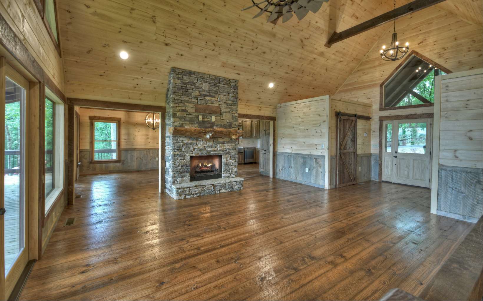 2715 Mountain Tops Road Blue Ridge, GA 30513 - Photo 23 of 74 Additional View