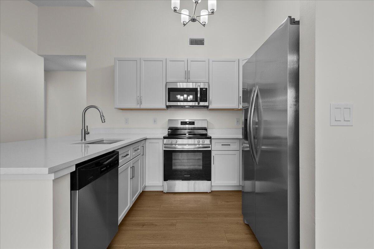 402 Springdale Circle, Unit 40B Palm Springs, FL 33461 - Photo 1 of 29 11-JLC_5198